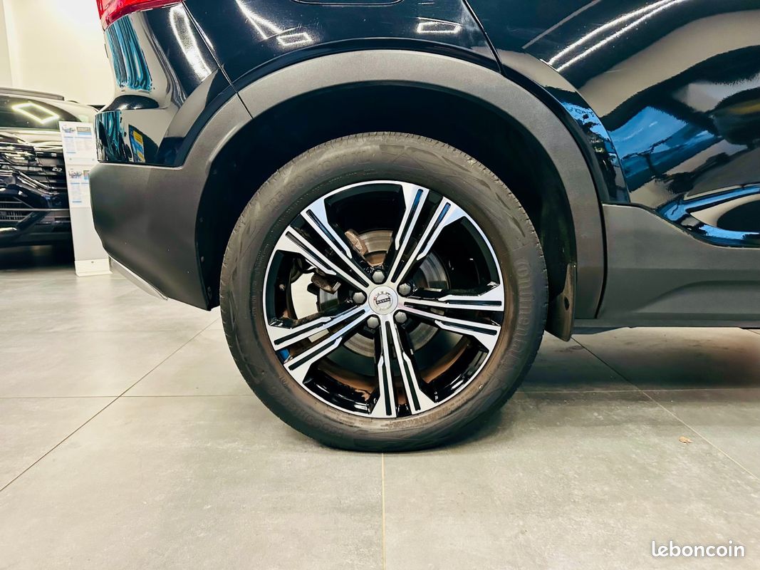 Volvo XC40 T5 Recharge 180+82 ch DCT7 ULTIMATE toit ouvrant Swaroszky harman Kardon TVA RECUP garantie 12 mois (image 20)