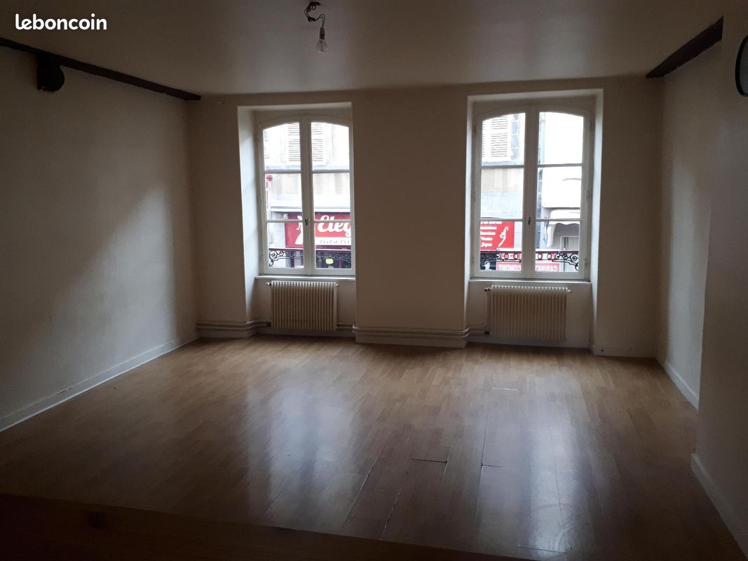 Appartement 3 pièces 77 m² · à Clermont-Ferrand · 77 m² · 630 €/mois