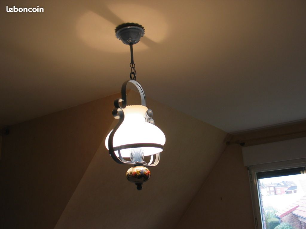 Lustre (image 2)