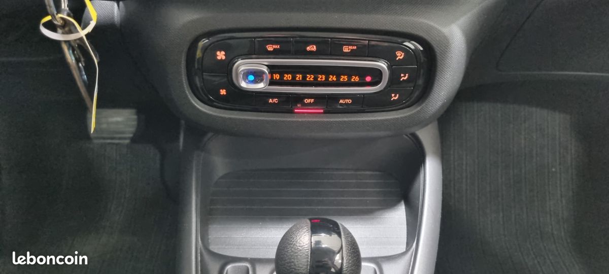 Smart FORFOUR EQ SMART FORFOUR 22KW EQ PASSION (image 19)