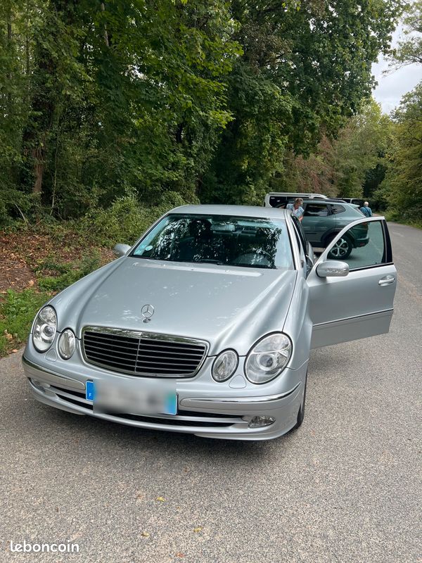 Mercedes classe E 220 cdi (image 1)