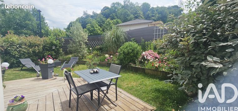 Propriété 5 pièces 127 m²