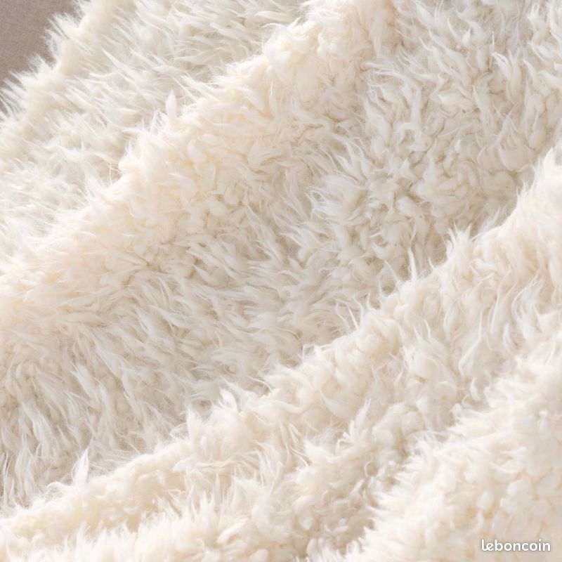 Plaid effet peluche et polaire 220 x 240 cm Nuage (image 3)