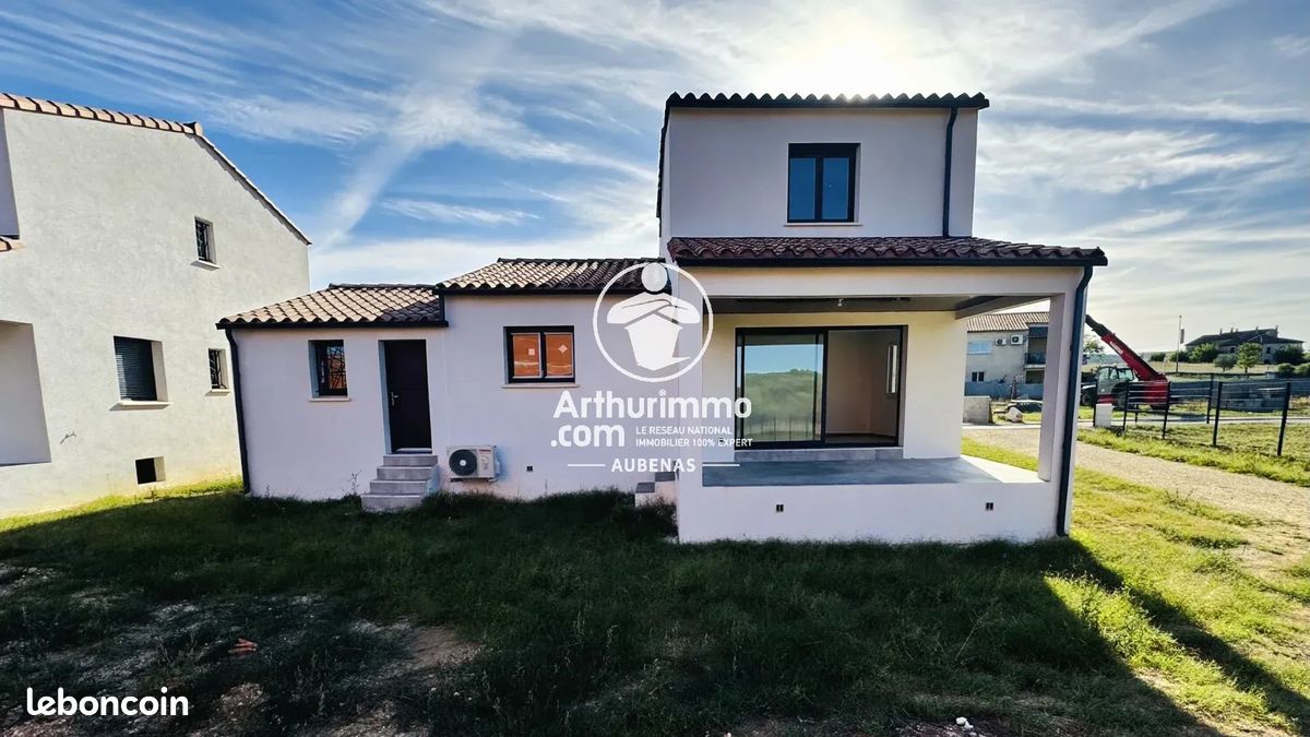 Maison 4 pièces 97 m² · à Vagnas · 97 m² · 195 000 €