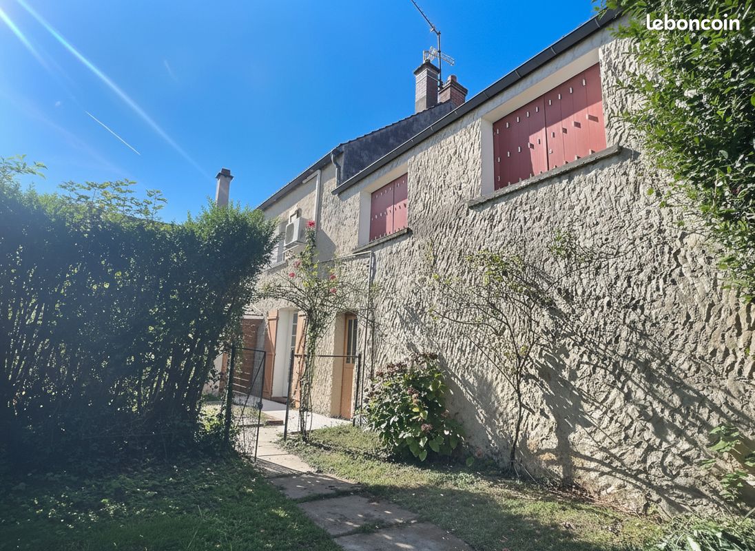 Maison 7 pièces 145 m² · à Rambouillet · 145 m² · 299 000 €