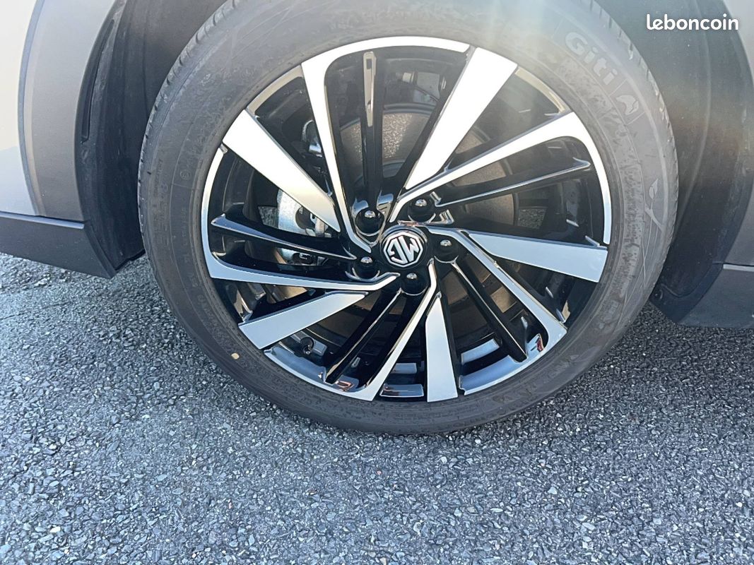 MG ZS 1.5 L Hybrid+ 197 ch Luxury (image 27)