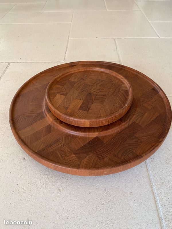 Planche à découper en bois moderne Mid-Century par Digsmed Danemark, vintage vers 1964, ovale sur 4 pieds 34 x 10 pouces, BEAU bois de teck foncé - France