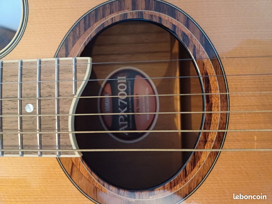 Guitare APX700II, électro-acoustique (image 2)
