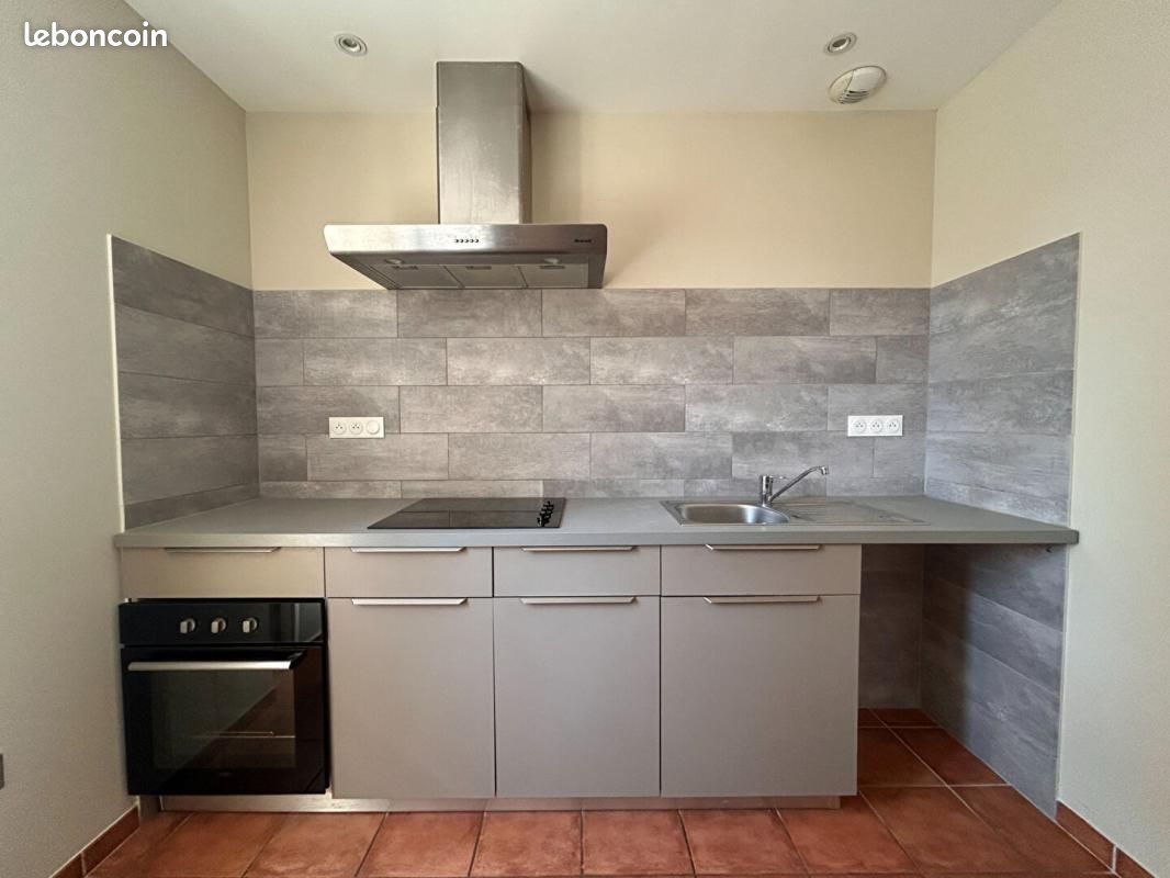 Appartement 3 pièces 87 m² · à Réalville · 87 m² · 750 €/mois