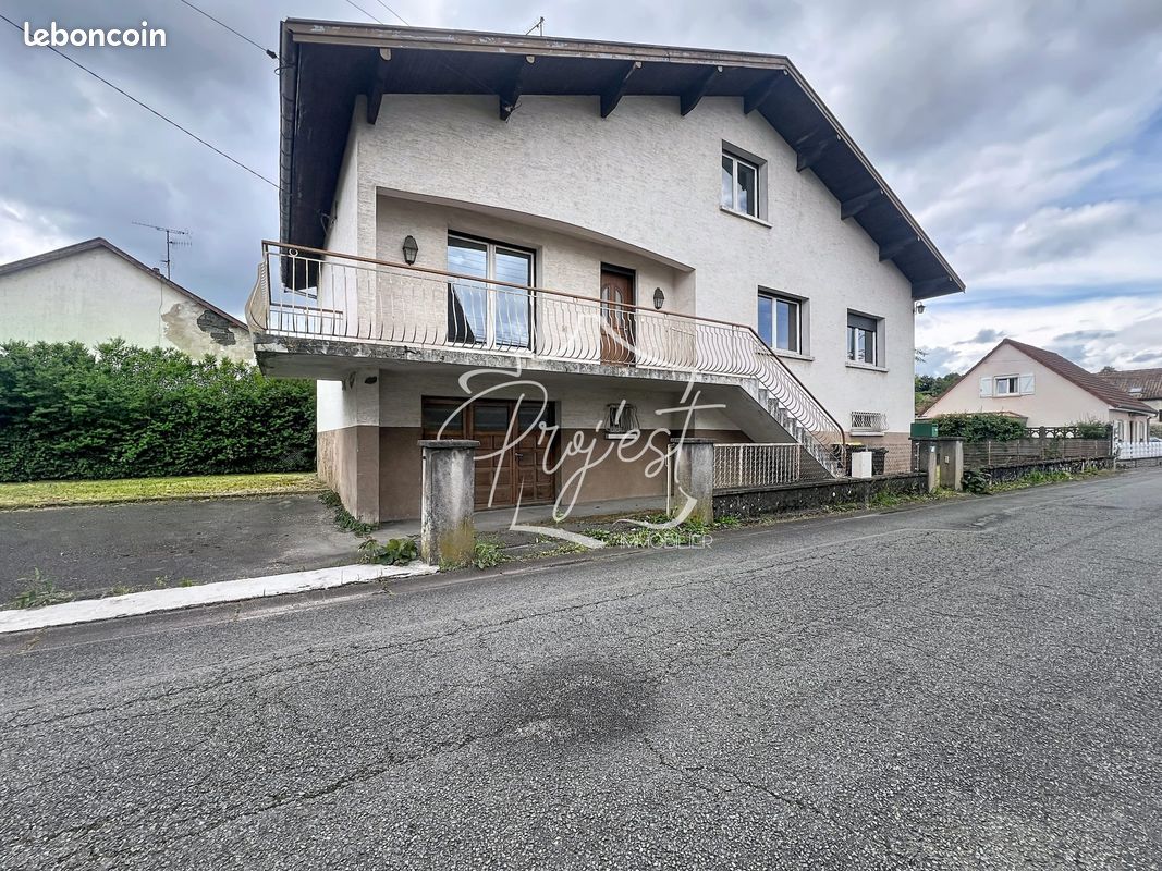 Maison 8 pièces 140 m² · à Exincourt · 140 m² · 169 000 €