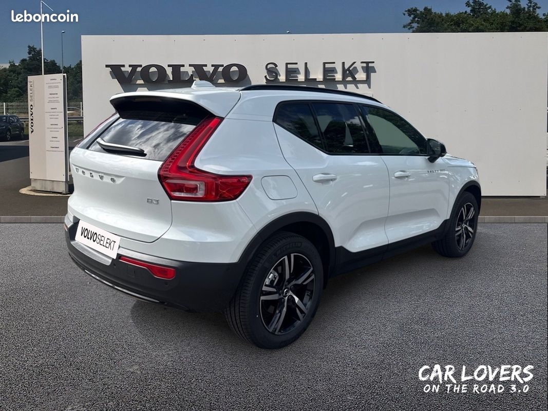 VOLVO XC40 B3 163 ch DCT7 Plus (image 5)