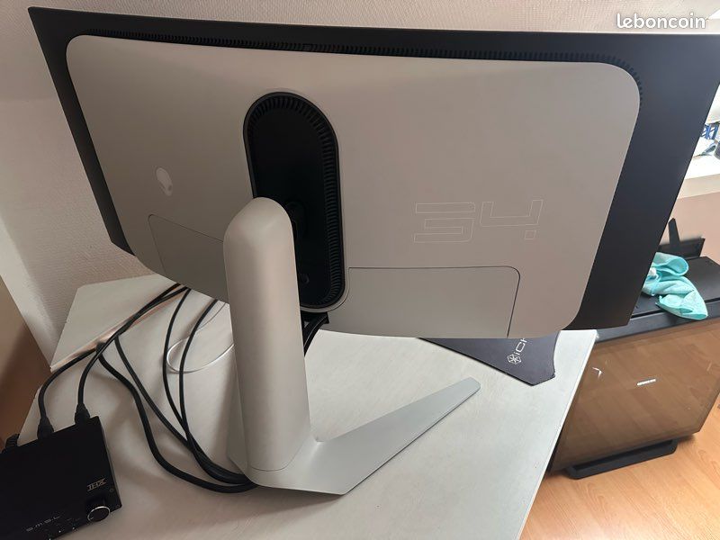 Alienware Ultrawide QD OLED AW3423DW 34 pouces (image 12)
