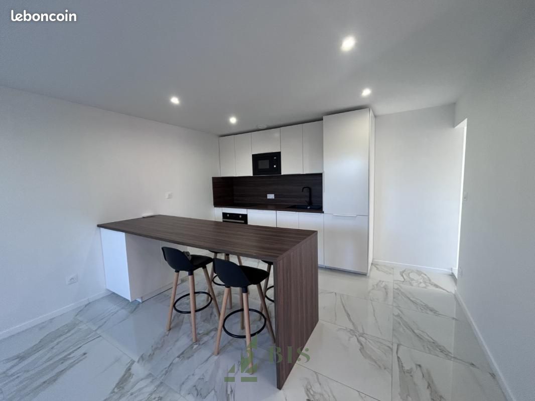 Appartement 4 pièces 59 m² · à Roanne · 59 m² · 650 €/mois