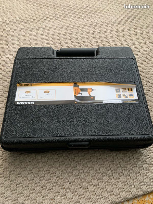 Agrafeuse Marteau Bostitch Modèle H2B Vintage - Occasion