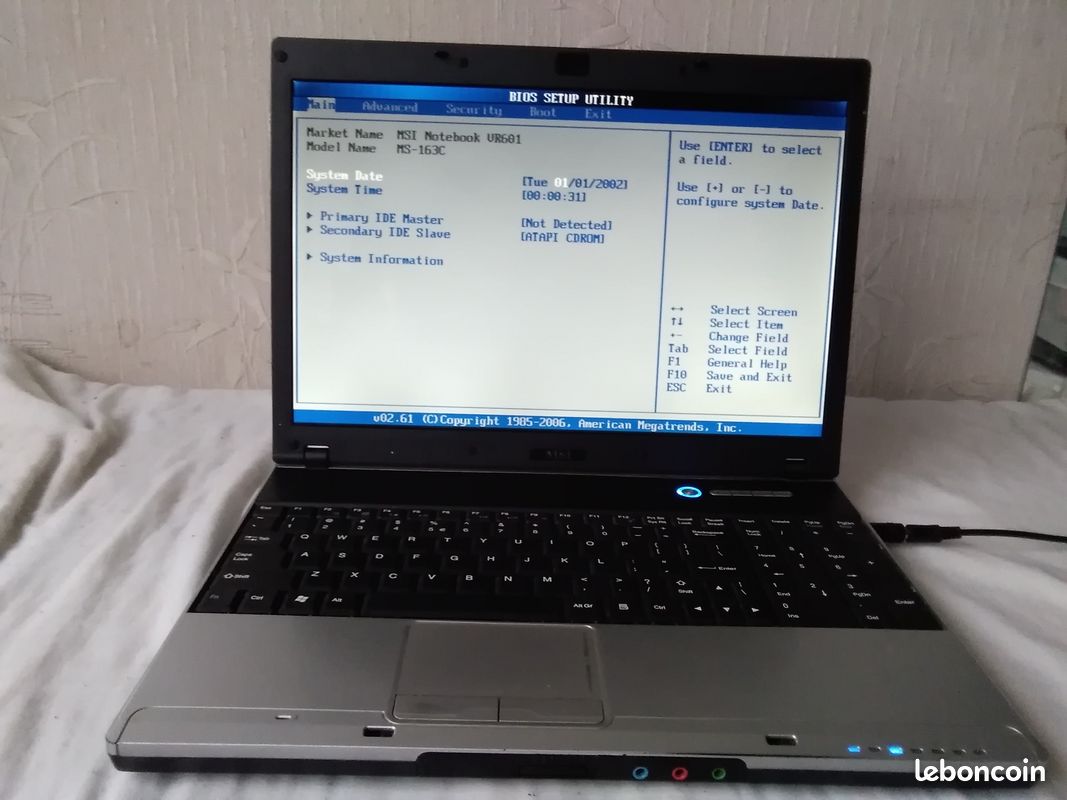 PC Portable MSI MS-163 D’occasion – Fonctionnel, Quelques Marques D’usage