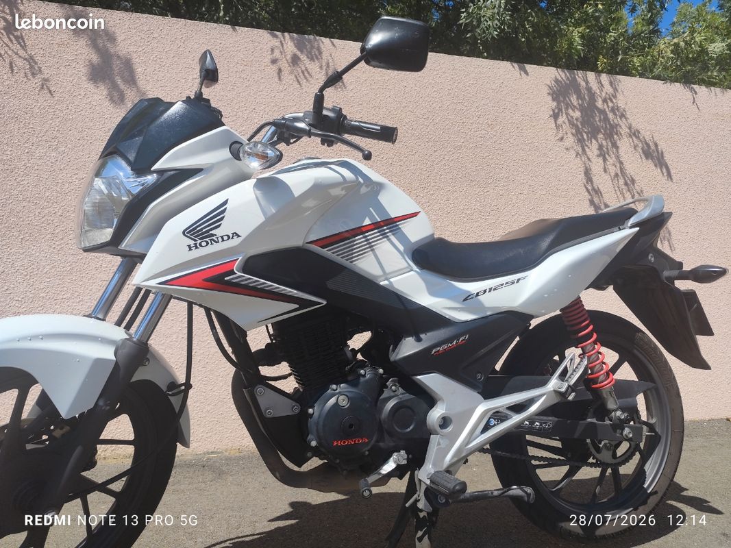 Honda 125 CBF (image 1)