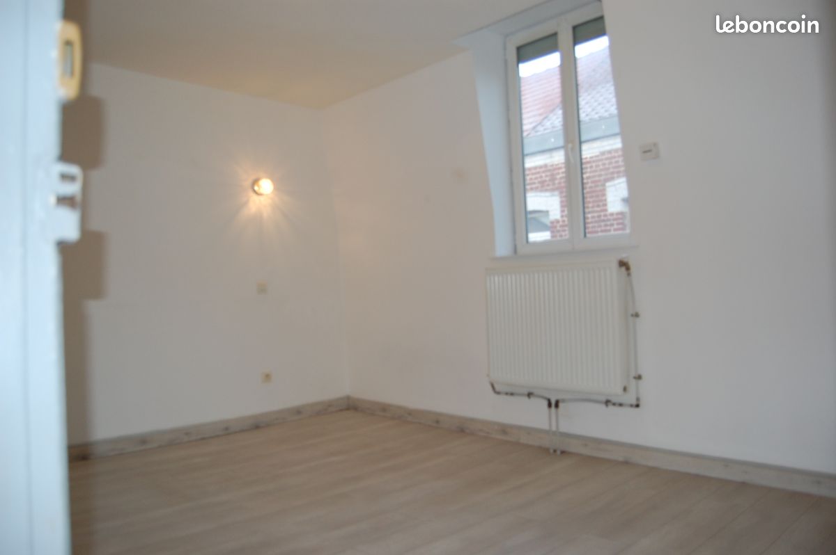 Maison de ville 02100 - Locations