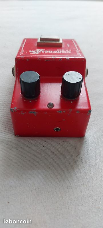 Vends compresseur ibanez cp835 (image 2)