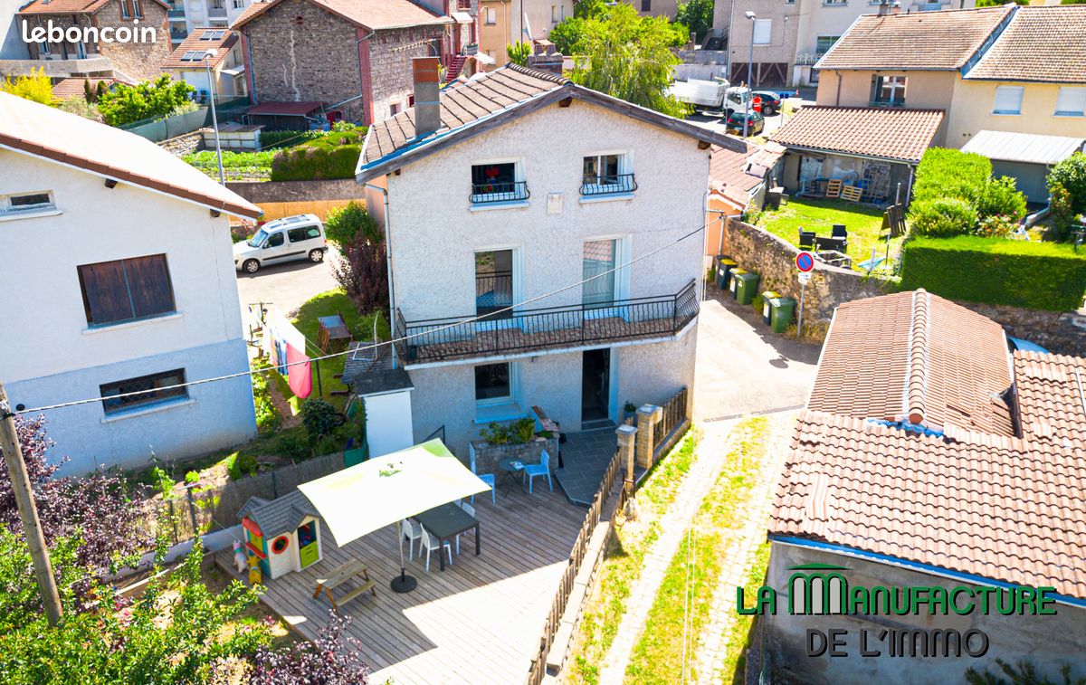 Maison 4 pièces 82 m² · à Le Chambon-Feugerolles · 82 m² · 149 900 €