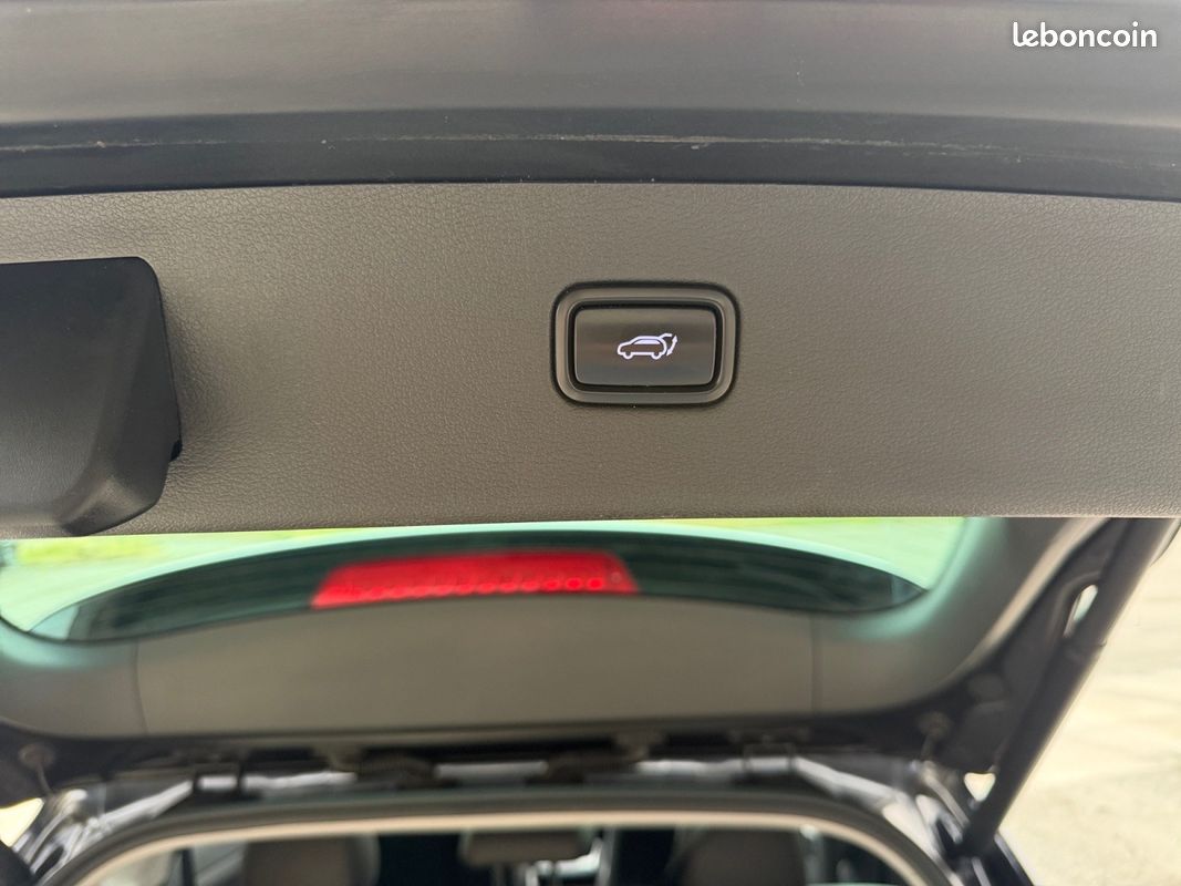 HYUNDAI TUCSON 2.0 CRDi 185 4WD BVA Executive - Toit ouvrant - Volant chauffant - Sièges chauffants AV AR - 2eme M (image 21)