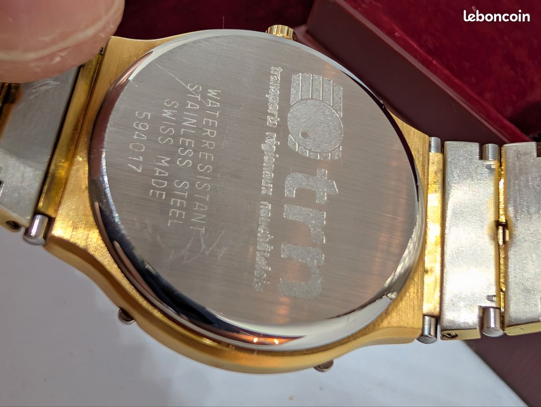 Montre Vintage BWC SWISS Quartz 30mm Dorée - Écrin D'origine - Fonctionnelle (image 4)