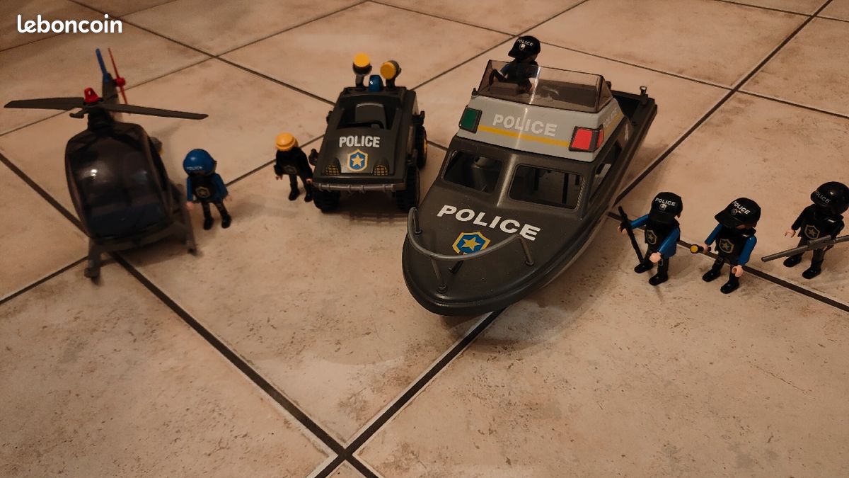 Playmobil police (image 1)