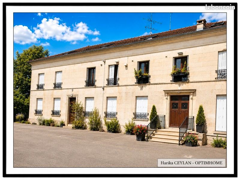 Immeuble 179 m² Creil (image 1)