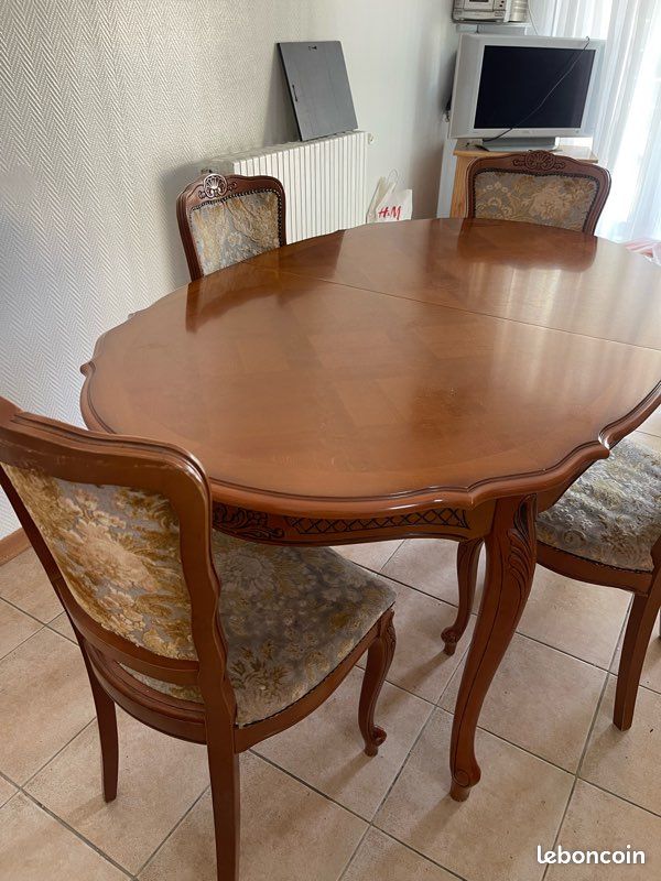 Table salle à manger très bon état (image 2)