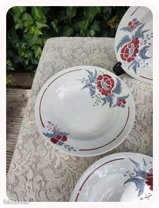 Lot 4 assiettes creuses anciennes Nimy Belgique décor floral Art Déco 23 cm (image 7)