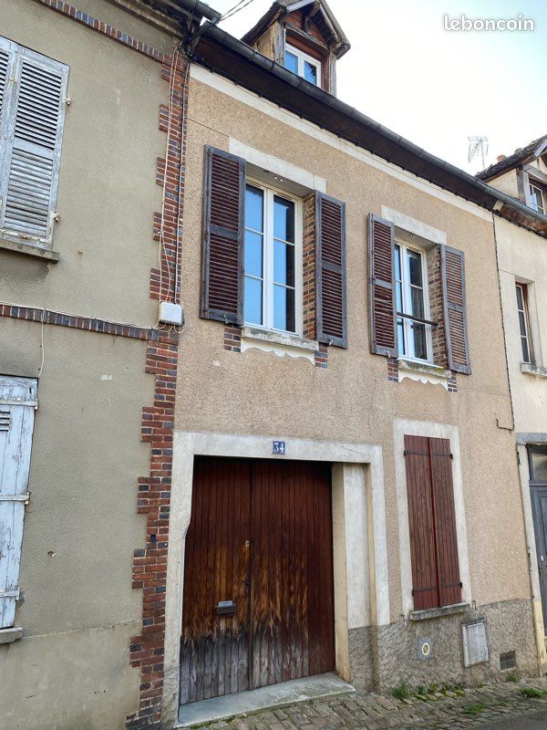 Maison 5 pièces 94 m² · à Joigny · 94 m² · 89 000 €