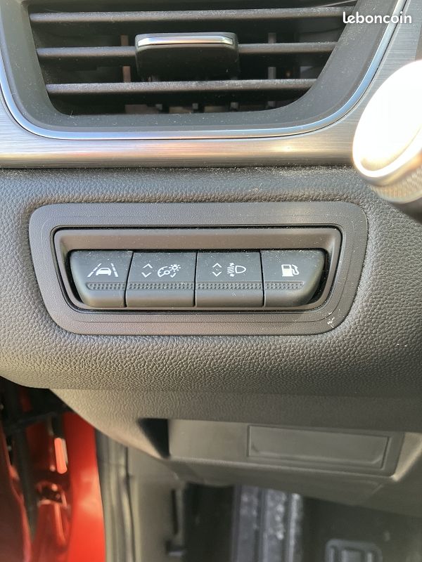 Renault Captur 1.6 E-TECH HYBRIDE RECHARGEABLE - 160 BVA MULTI- (image 9)