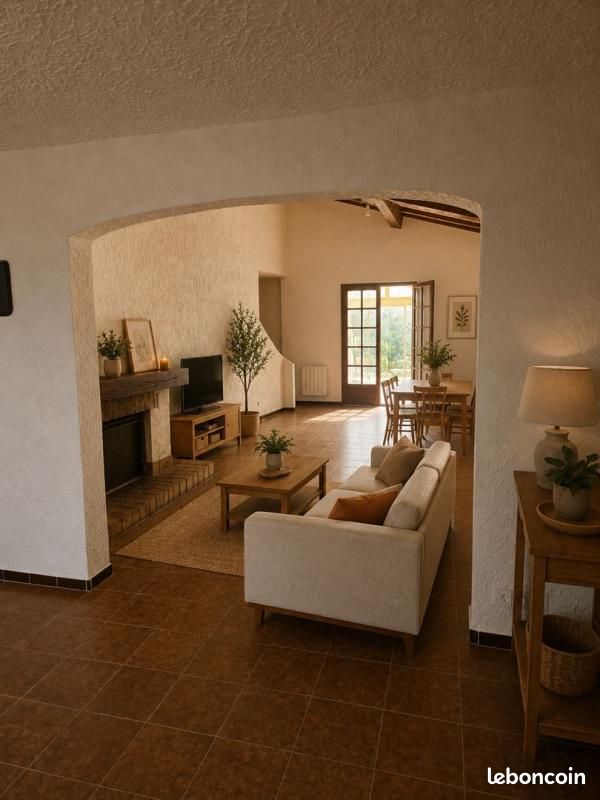Maison 10 pièces 195 m² · à Garéoult · 195 m² · 422 000 €