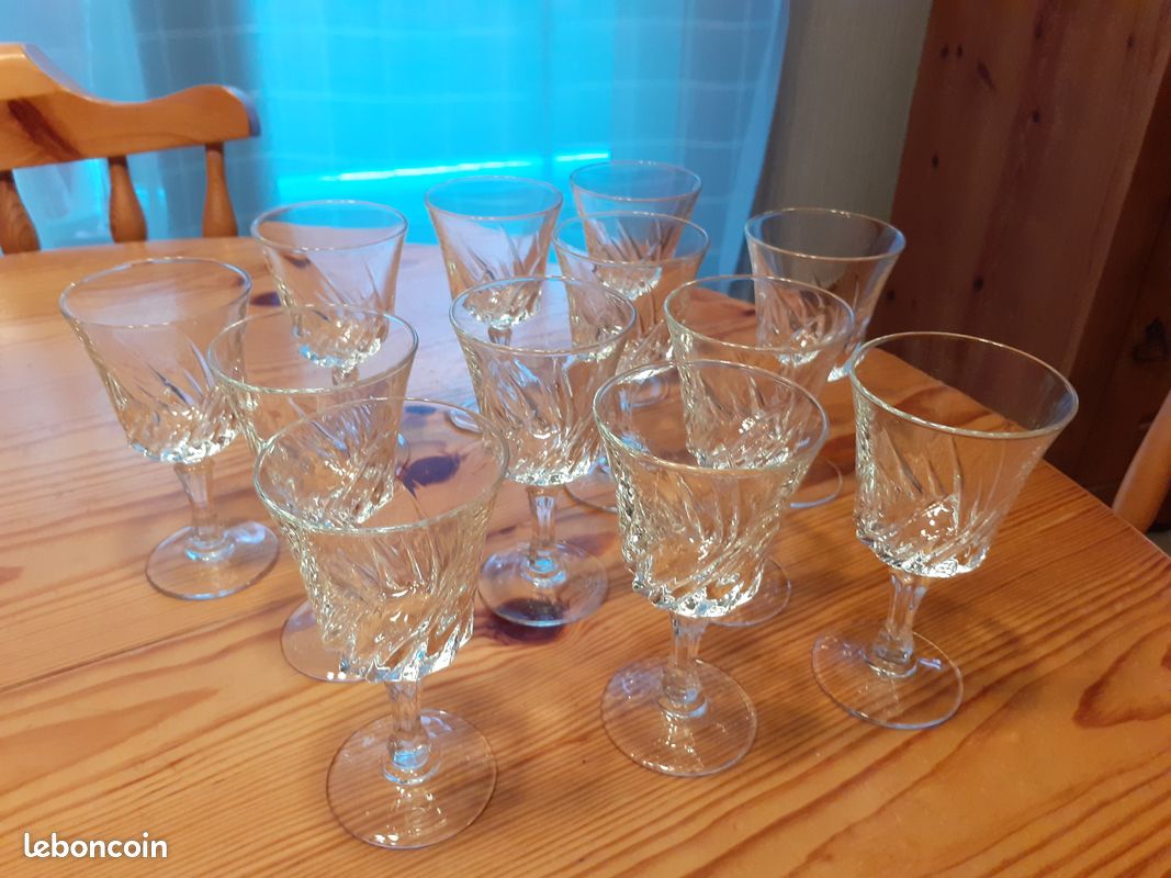 Verre à pied (image 2)
