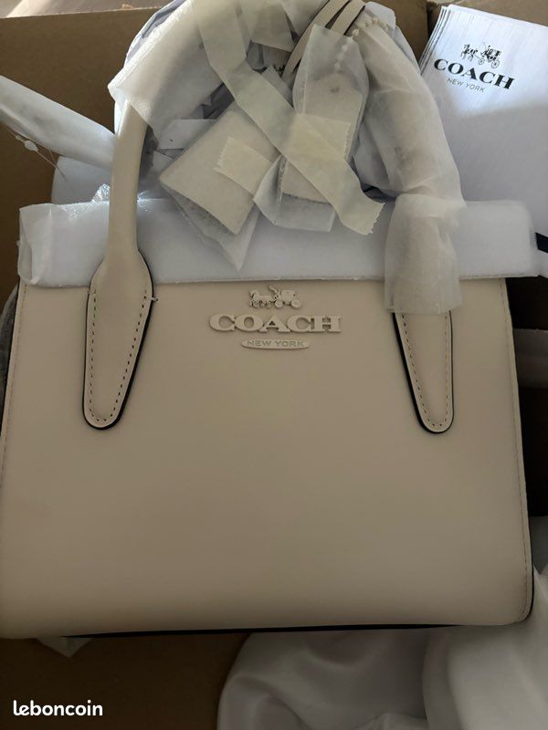 Sac à Main Coach Poppy En Cuir Rose - Taille Moyenne - Neuf Avec étiquettes