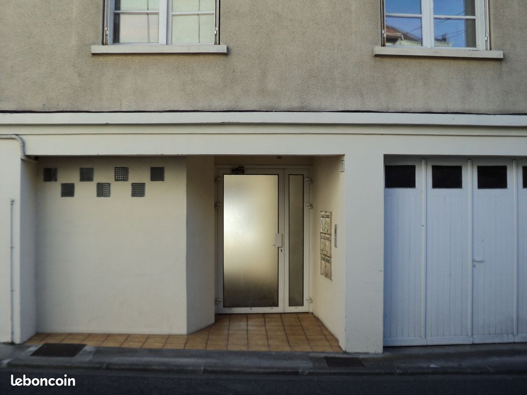 Appartement 1 pièce 27 m² · à Angoulême · 27 m² · 370 €/mois