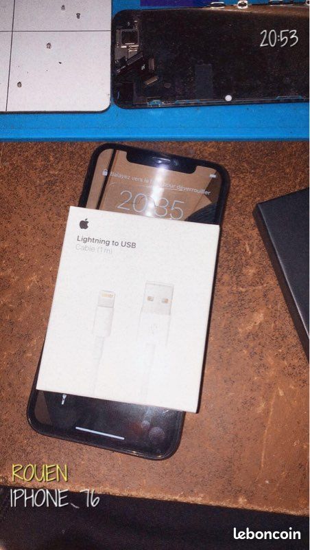 Écran iPhone (image 1)