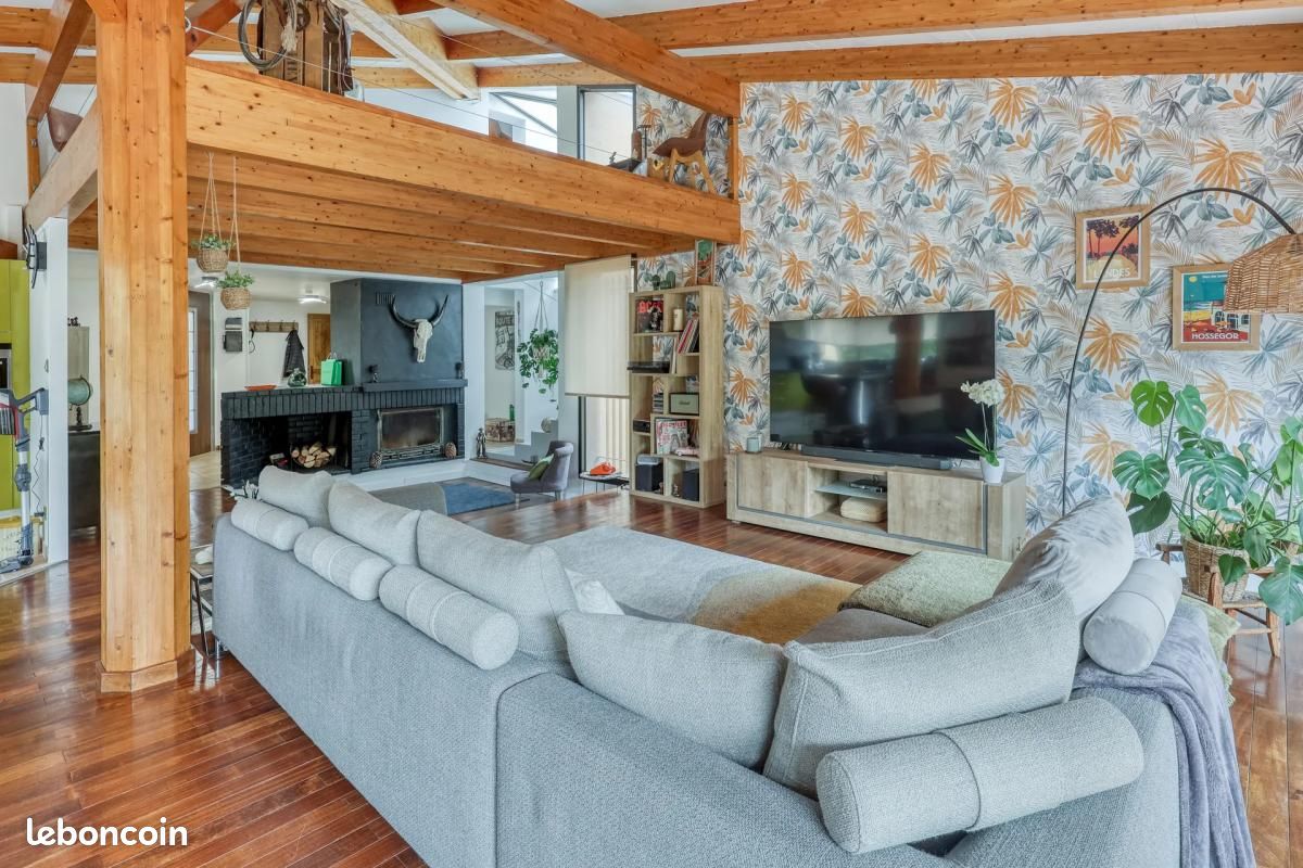 Maison 5 pièces 203 m² · à Aubagne · 203 m² · 650 000 €