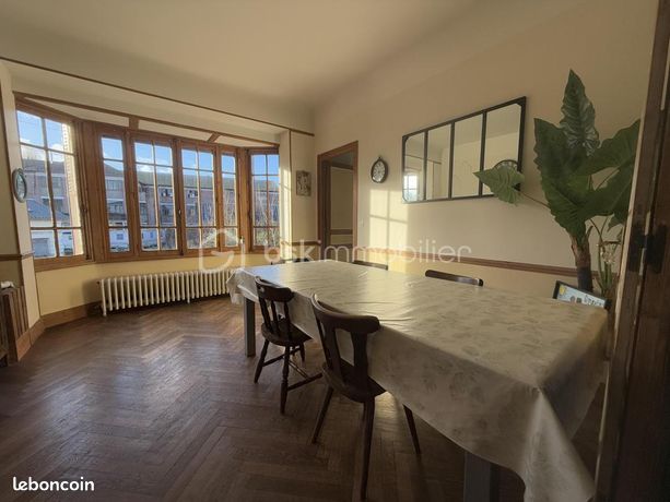Maison 7 pièces 146 m²