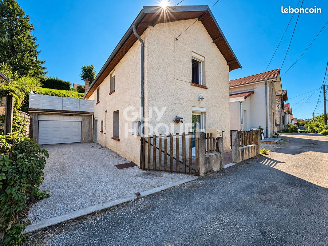 Maison 5 pièces 105 m² · à Fraisans · 105 m² · 180 000 €