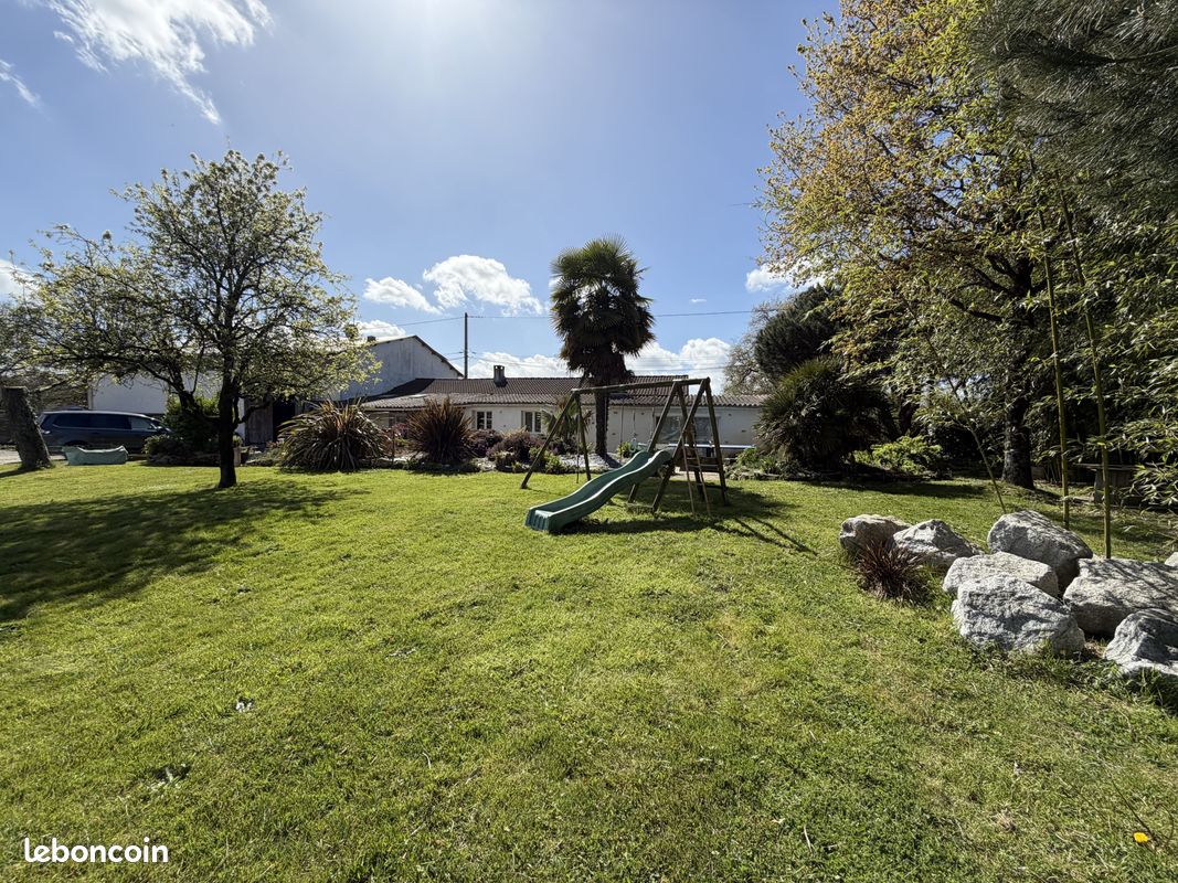Maison 6 pièces 140 m² · à Venansault · 140 m² · 271 950 €