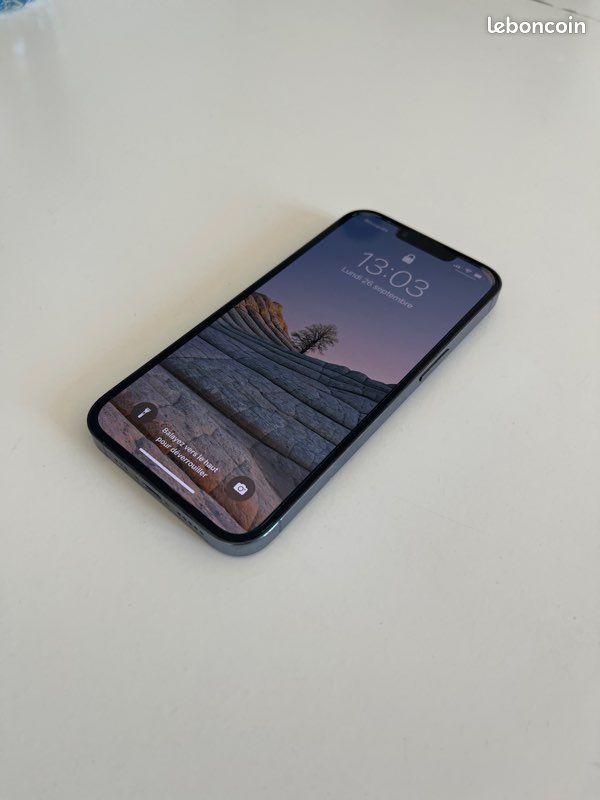 IPhone 13 pro neuf (image 3)
