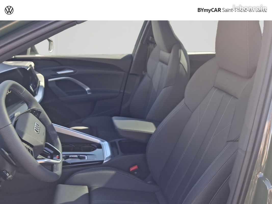 AUDI Q5 TFSI 204 ch Hybride S tronic 7 S line (image 13)