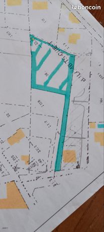 Grand Terrain de 2050 m2 Beautiran