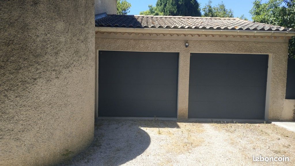 Portes de garage automatiques (image 1)