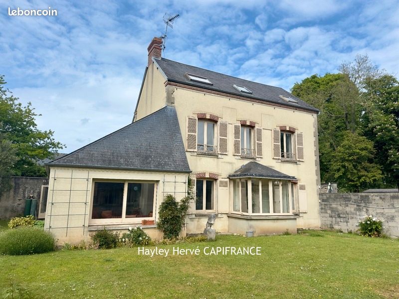 Maison 9 pièces 180 m² · à Bayeux · 180 m² · 599 000 €