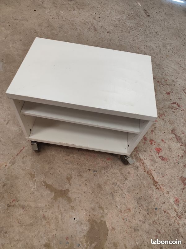 Commode a roulette (image 2)