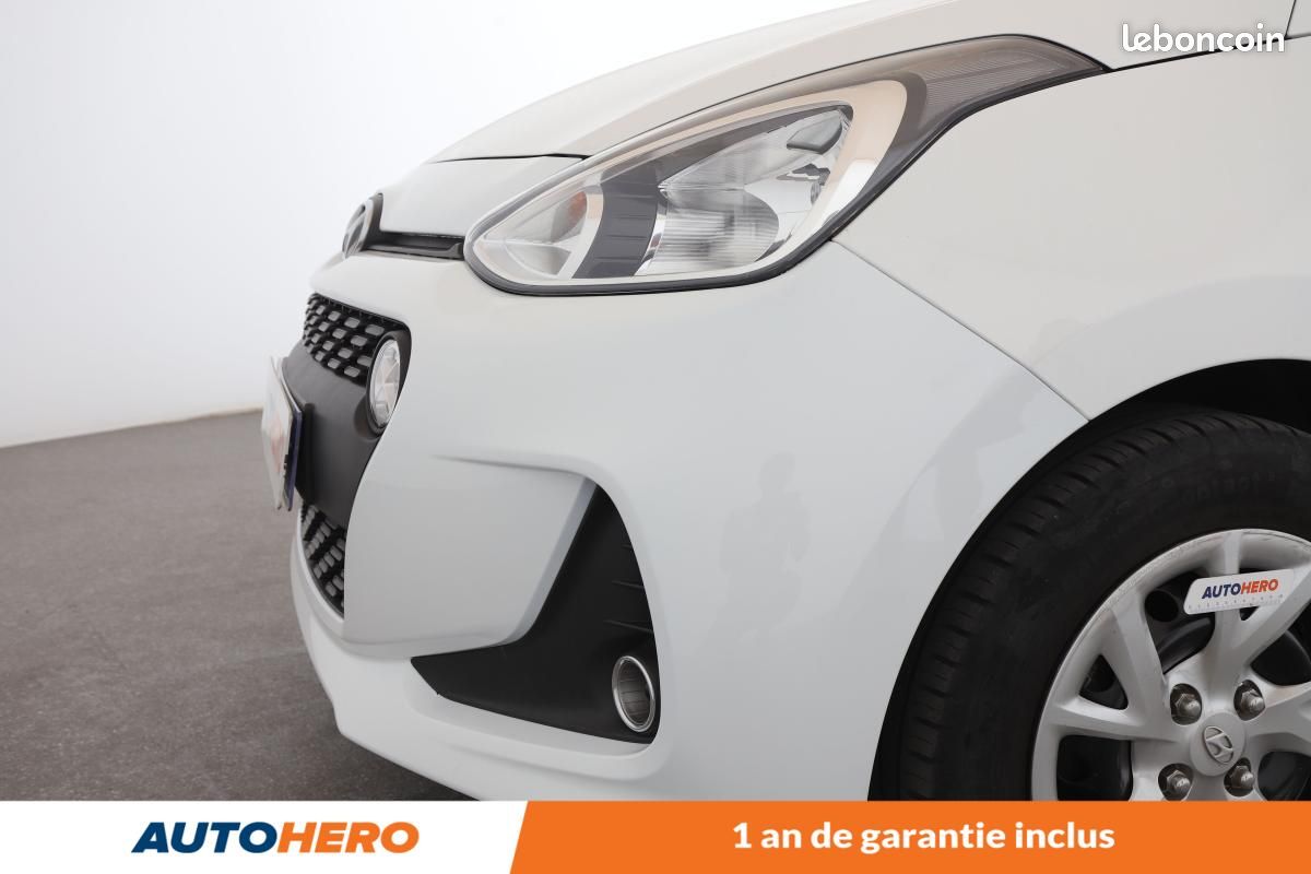 Hyundai i10 1.0 Intuitive 66 ch (image 21)