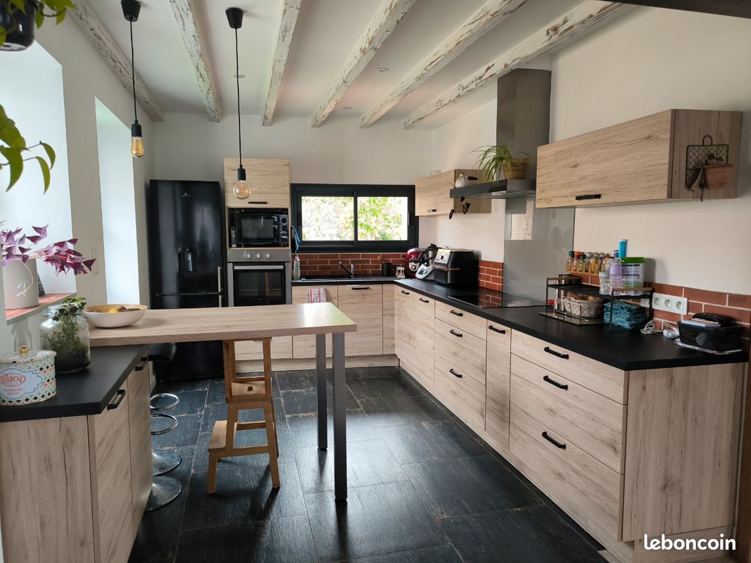 Maison 4 pièces 120 m² · à Saint-Colomban · 120 m² · 300 000 €