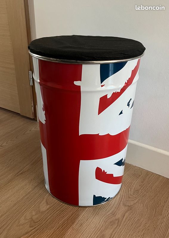 Pouf / Coffre de rangement en métal - Ameublement