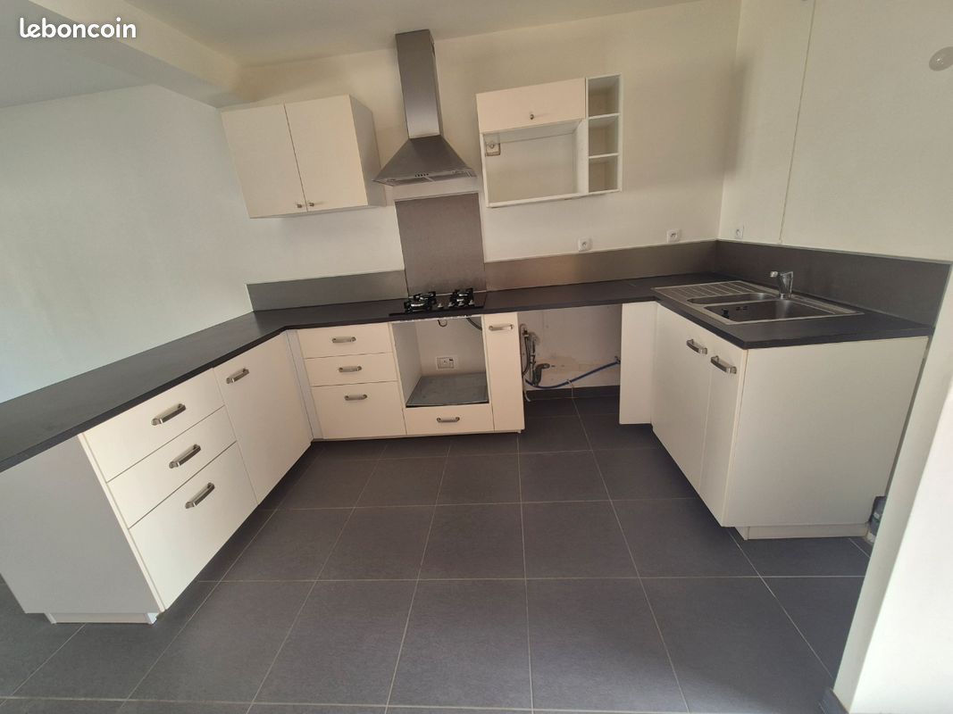 Maison 4 pièces 100 m² · à Orléans · 100 m² · 225 000 €
